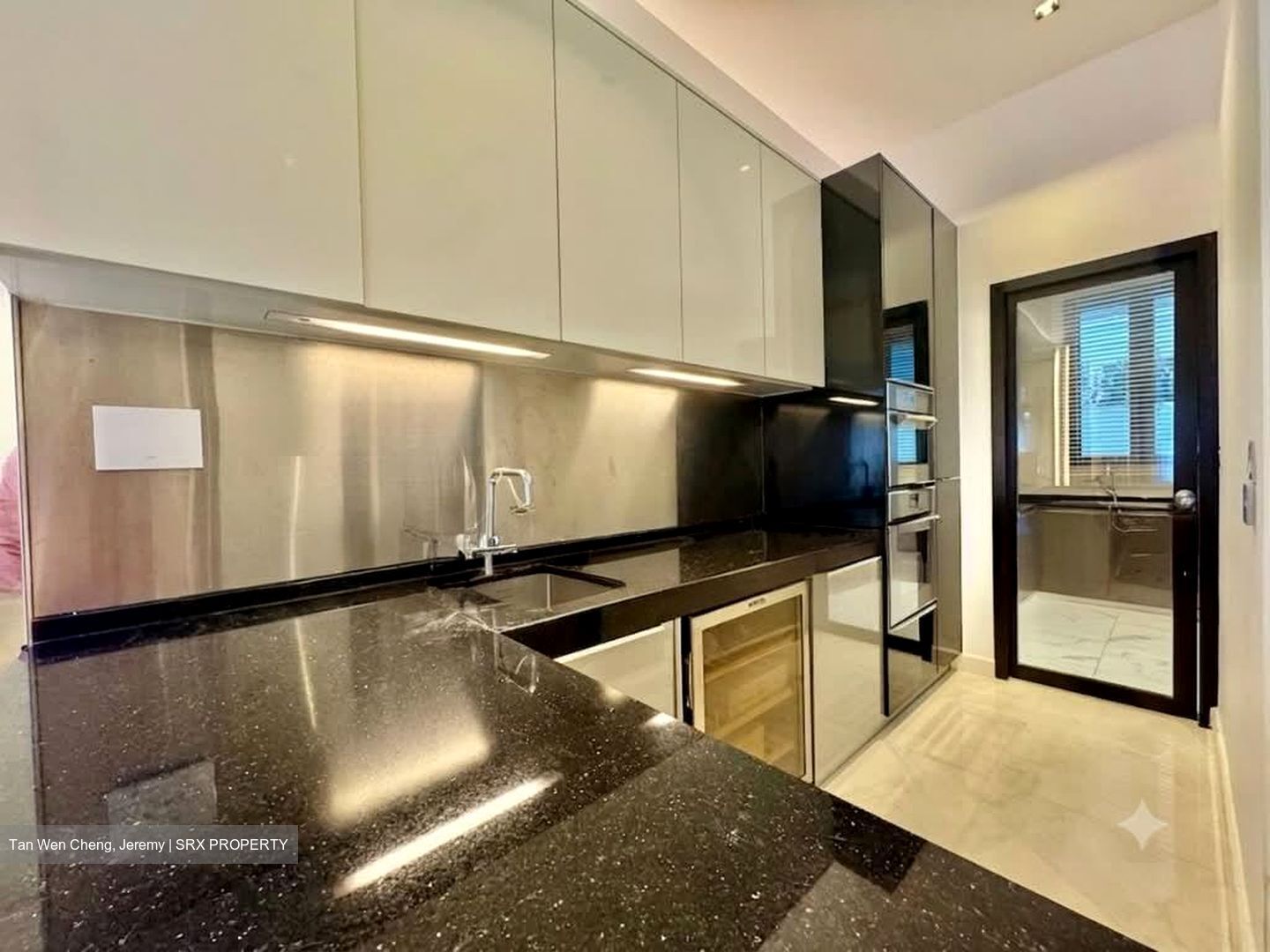 Luxus Hills (ph 7) (D28), Terrace #573082971